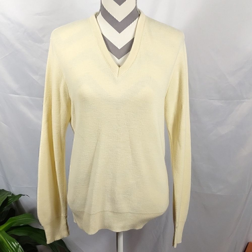 Robert Bruce Cream V-Neck Sweater